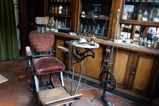 The dentist's chair in the chemist at Blists Hill
