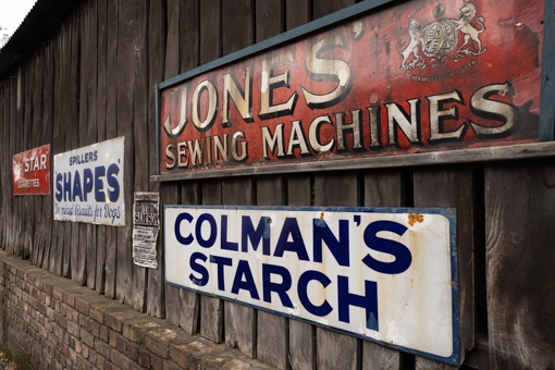 More signs at Blists Hill